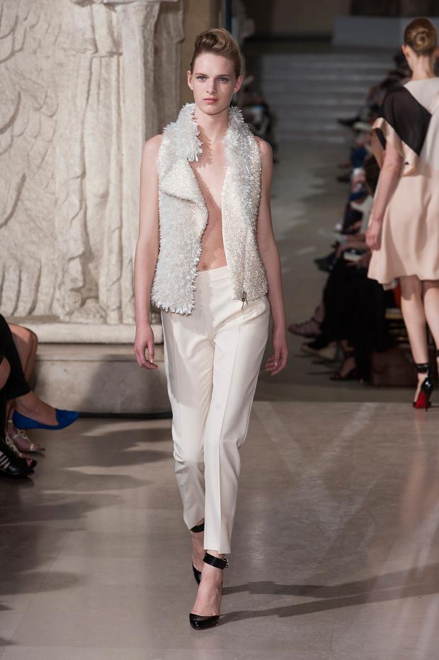 Bouchra Jarrar 2013秋冬高级定制流行发布24.jpg