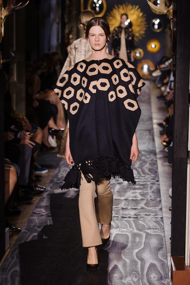 Valentino 2013秋冬CTR时装发布秀29.jpg