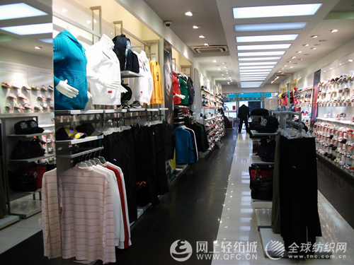 服装企业专注精耕渠道大力提升单店业绩0.jpg