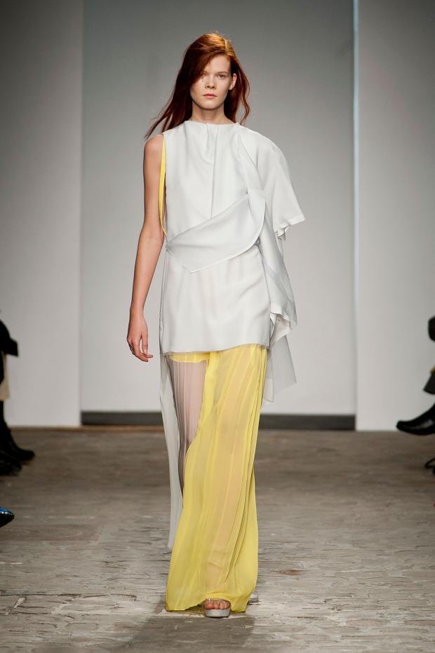 Vionnet 2014春夏高級(jí)定制流行發(fā)布4.jpg