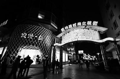 武林路时尚女装街：在一条老街上描绘时尚女装0.jpg
