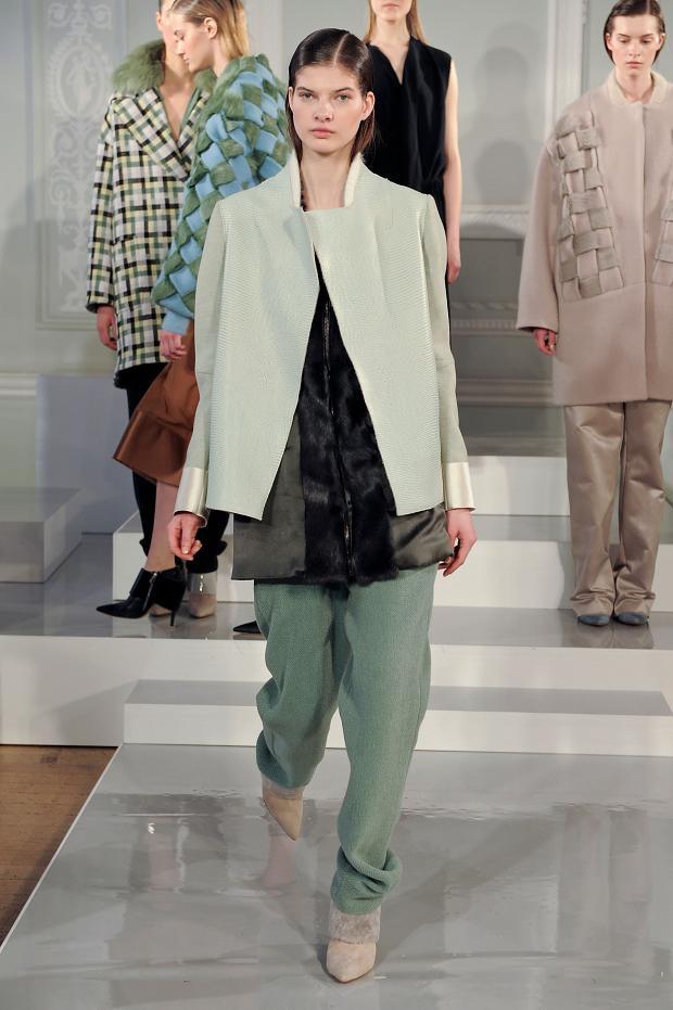 Nicole Farhi 2014秋冬女装秀0.jpg