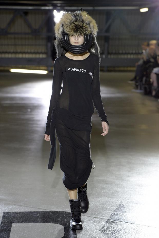 Anne Sofie Madsen 2014秋冬女装秀14.jpg