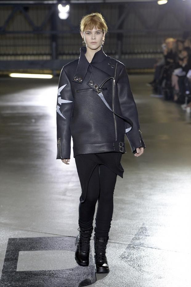 Anne Sofie Madsen 2014秋冬女装秀16.jpg