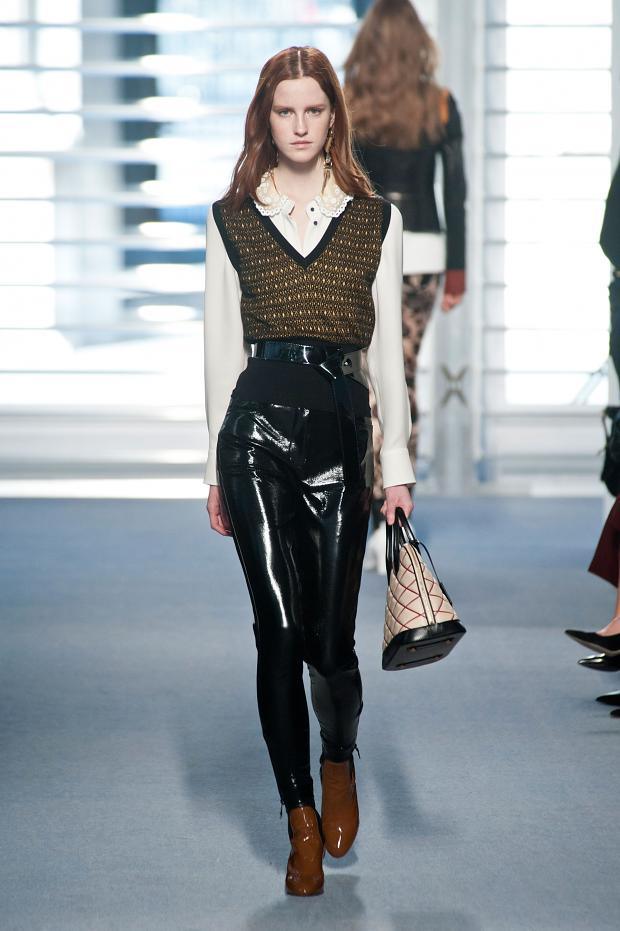 Louis Vuitton 2014秋冬RTW时装发布秀24.jpg