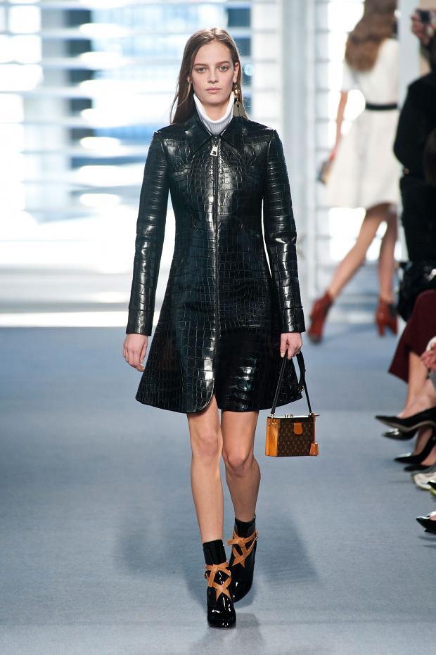 Louis Vuitton 2014秋冬RTW時(shí)裝發(fā)布秀25.jpg