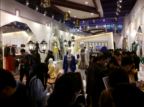 2014CHIC：WEWE推出首个服装行业“娱乐式购物体验”馆0.png