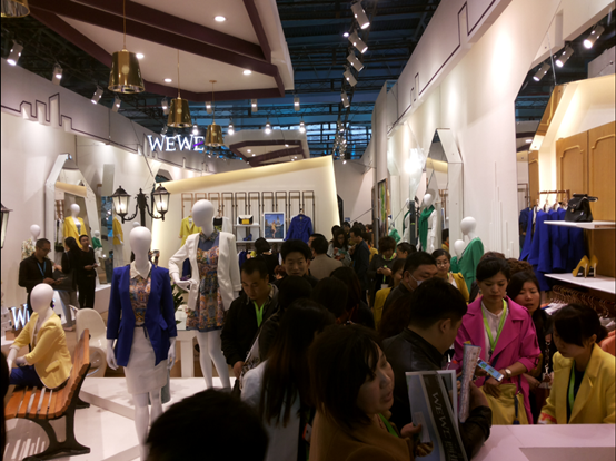 2014CHIC：WEWE推出首个服装行业“娱乐式购物体验”馆1.png