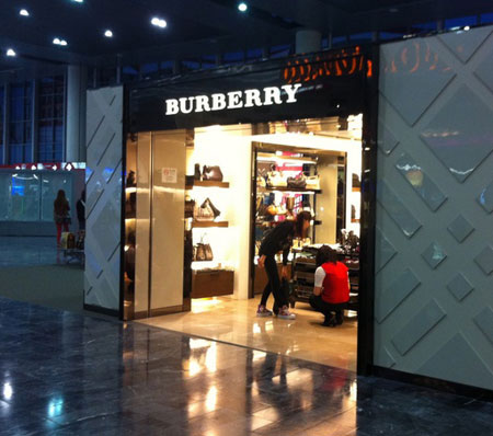 国际大牌Burberry入驻天猫：四分之一订单遭退货0.jpg