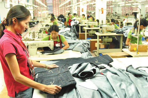 中国纺织服装行业对新兴市场出口呈现加速态势0.jpg
