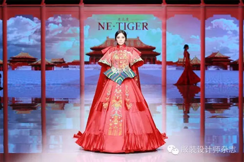 中国高端时尚品牌NE·TIGER 2016“清.旗袍”高级定制发布会1.jpg