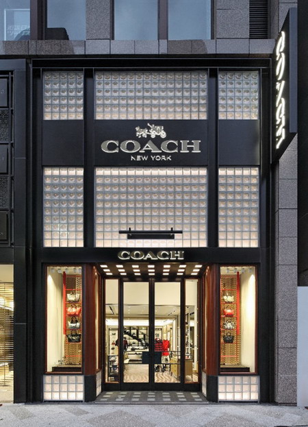 Coach“奢侈品化”的重要一步：巴黎开旗舰店0.jpg