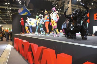 1400亿！ 数据说明发展儿童户外用品有良好基石0.jpg