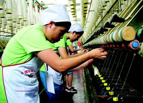 棉纺织企业2月份原料采购量环比减少24.7%0.jpg