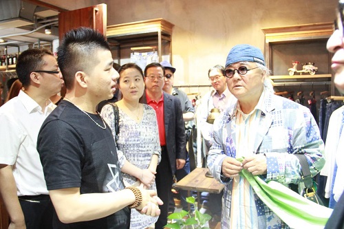 中韩服饰行业促进会议在友谊裤都举行3.jpg