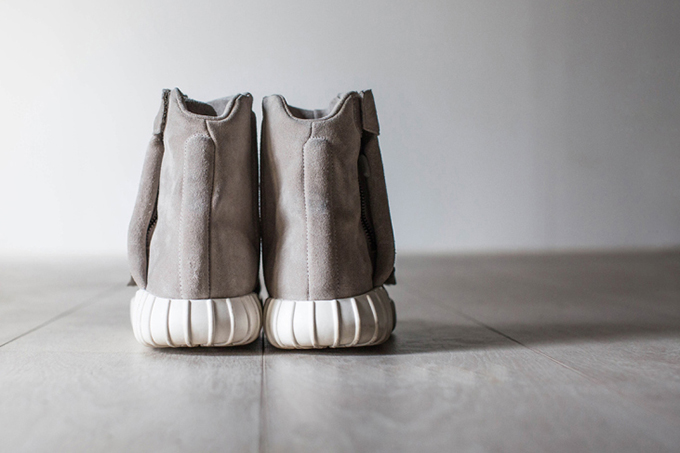 adidas新款Yeezy 750 Boost鞋履细览2.jpg