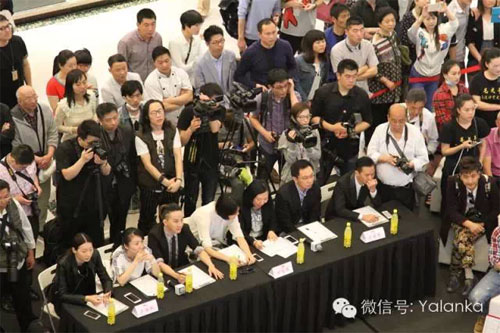 雅兰卡助阵2015上海国际模特大赛 见证T台新星诞生2.jpg
