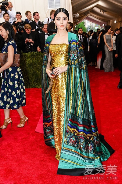 称霸Met Ball 范冰冰红毯十大最美瞬间0.jpg