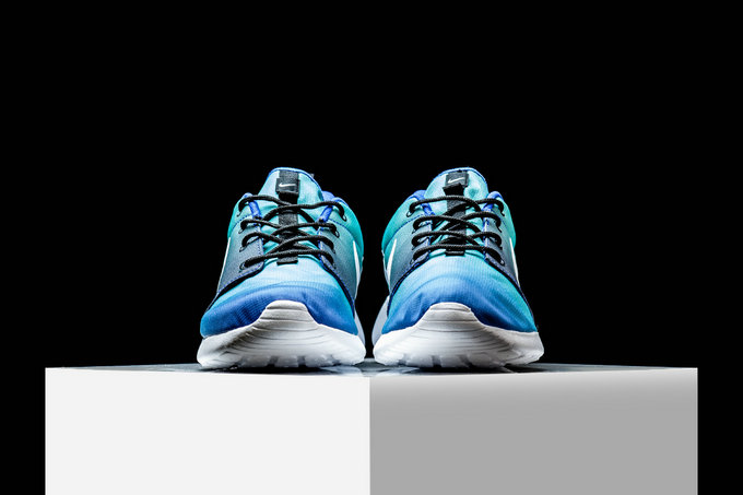 Nike为人气跑鞋Roshe One增加&quot;Ocean Zen&quot; 青蓝配色2.jpg