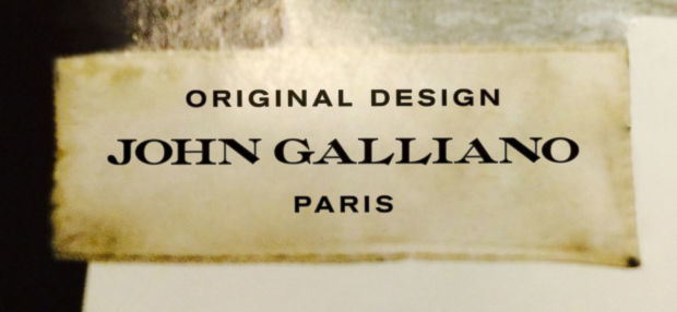 John Galliano换了个Logo，说是为了重振品牌1.jpg