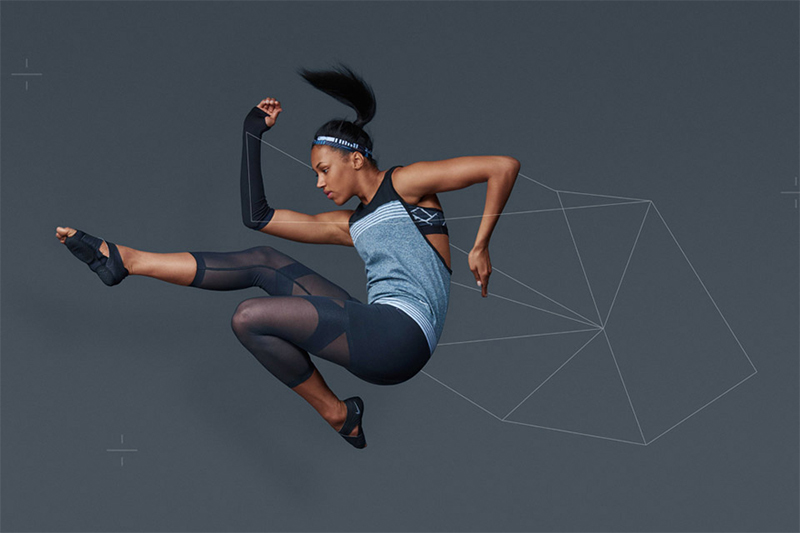 诠释运动与美学的平衡：Nike Womens 2015秋季造型目录2.jpg