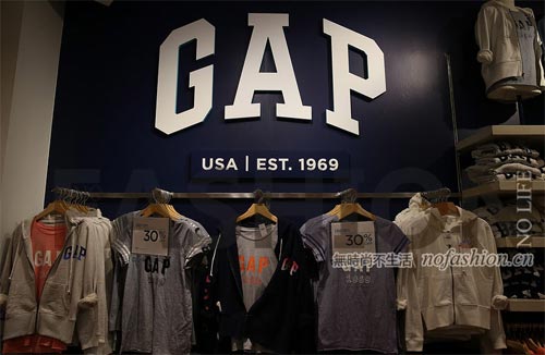 Gap盖璞品牌连续15个月同店销售下跌0.jpg