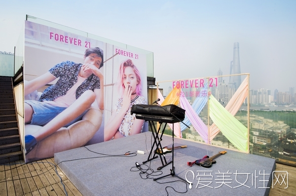 FOREVER 21 夏季系列 开启潮酷夏日4.jpg