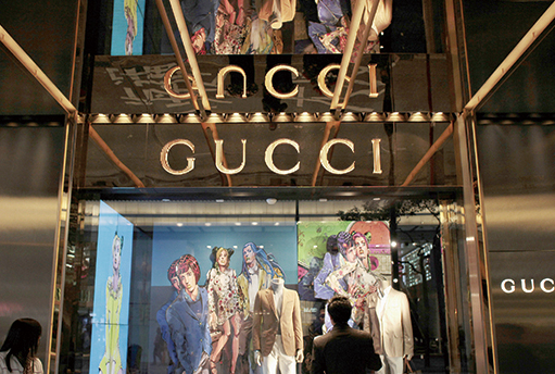 Gucci复兴之路：年轻化营销 盛赞中国反腐0.png