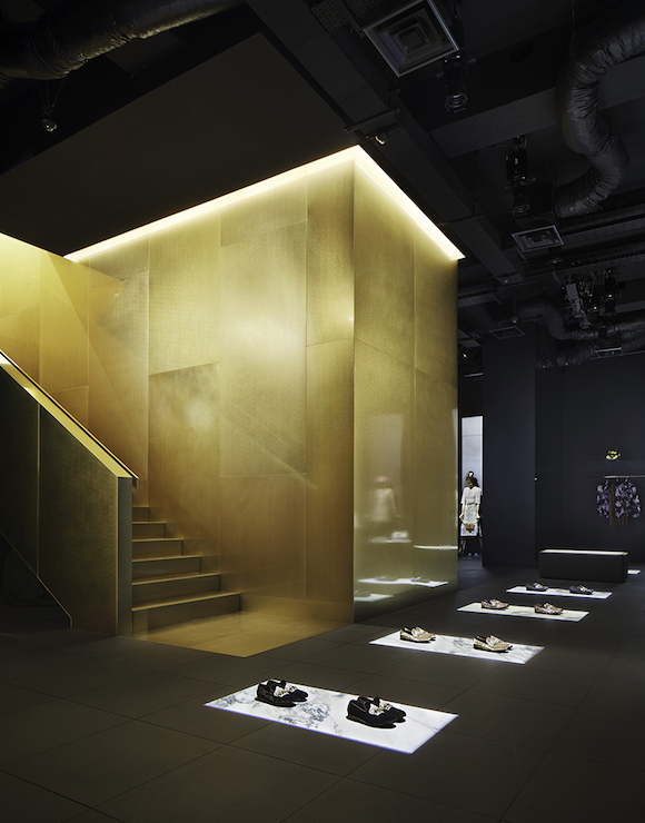 Dolce&amp;Gabbana东京旗舰店带来“博物馆”新体验2.jpg