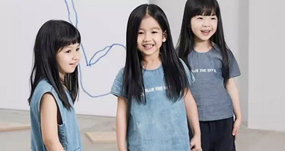 儿童服装成行业新增长点 2017中国童装市场或破千亿元2.png