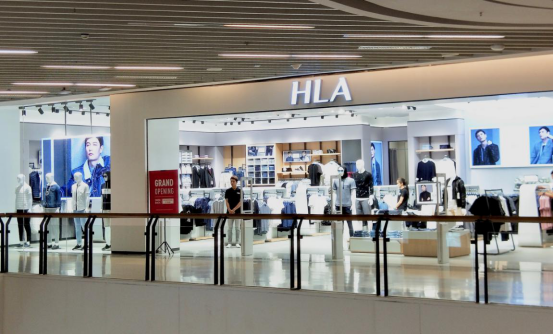 HLA海澜之家品牌矩阵强势入驻泰国，半个娱乐圈都来了！13.png